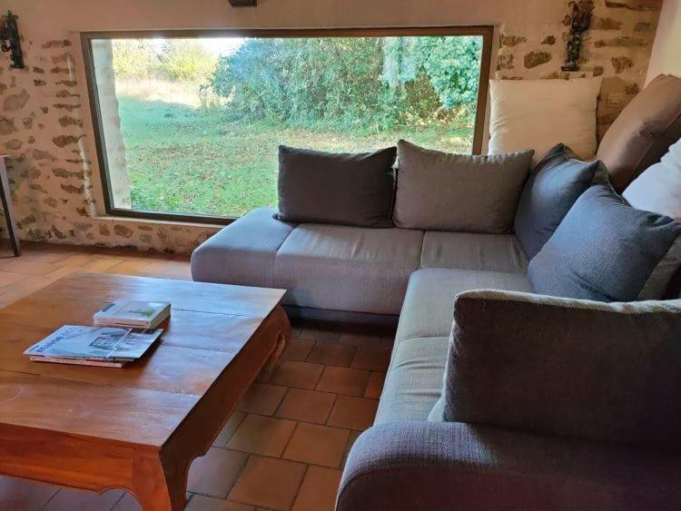 "Reves De Gamins", Chambre De Droite, 4 Couchages Dans Gite De Campagne "La Camusiere", Proche Du Pole Europeen Et Du Circuit Des 24H Champagne  Экстерьер фото